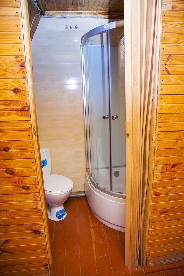 Hotel Номера В Деревянных Домиках Fontanka Exterior foto